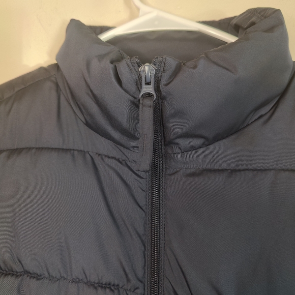 Dark Blue Old Navy Puffer vest size US Woman's Medium with pockets - Picture 7 of 8
